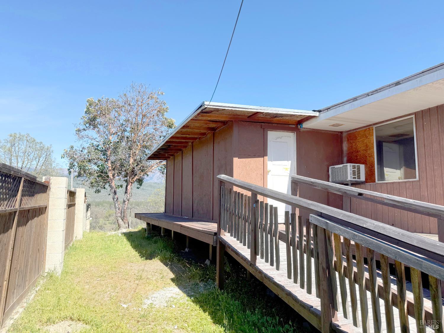 Detail Gallery Image 25 of 32 For 27150 Mendocino Pass Rd, Covelo,  CA 95428 - 2 Beds | 2 Baths