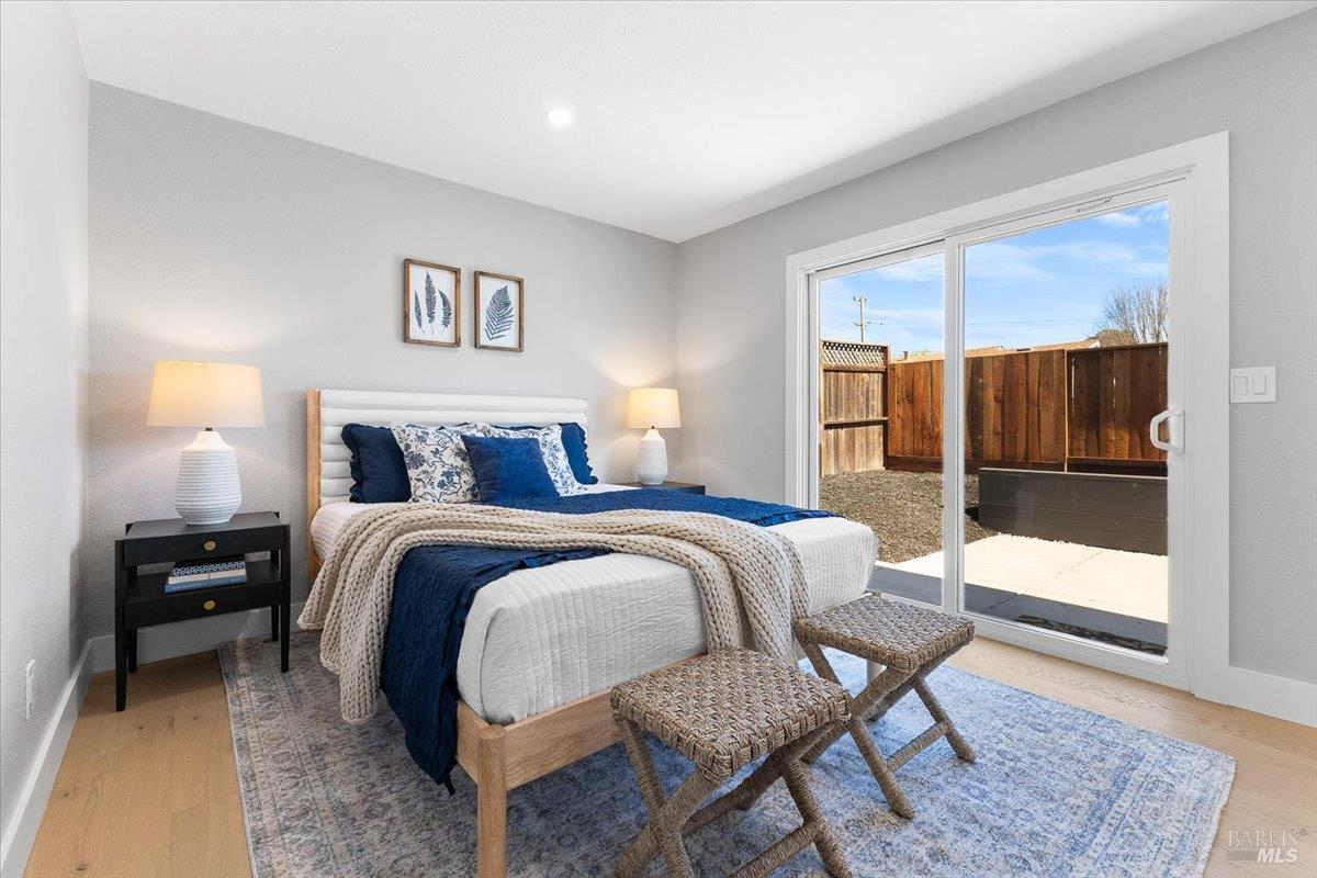 Detail Gallery Image 24 of 37 For 1622 Weaverly Dr, Petaluma,  CA 94954 - 3 Beds | 3 Baths