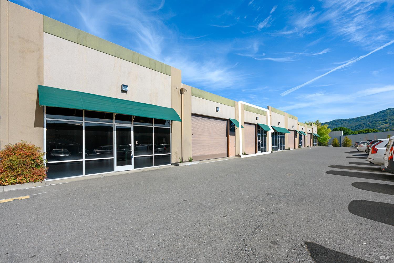 Front Image Thumbnail for BA326025414