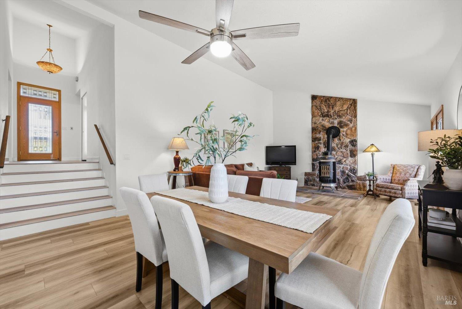 Detail Gallery Image 13 of 99 For 7275 Browns Valley Rd, Vacaville,  CA 95688 - 4 Beds | 2 Baths