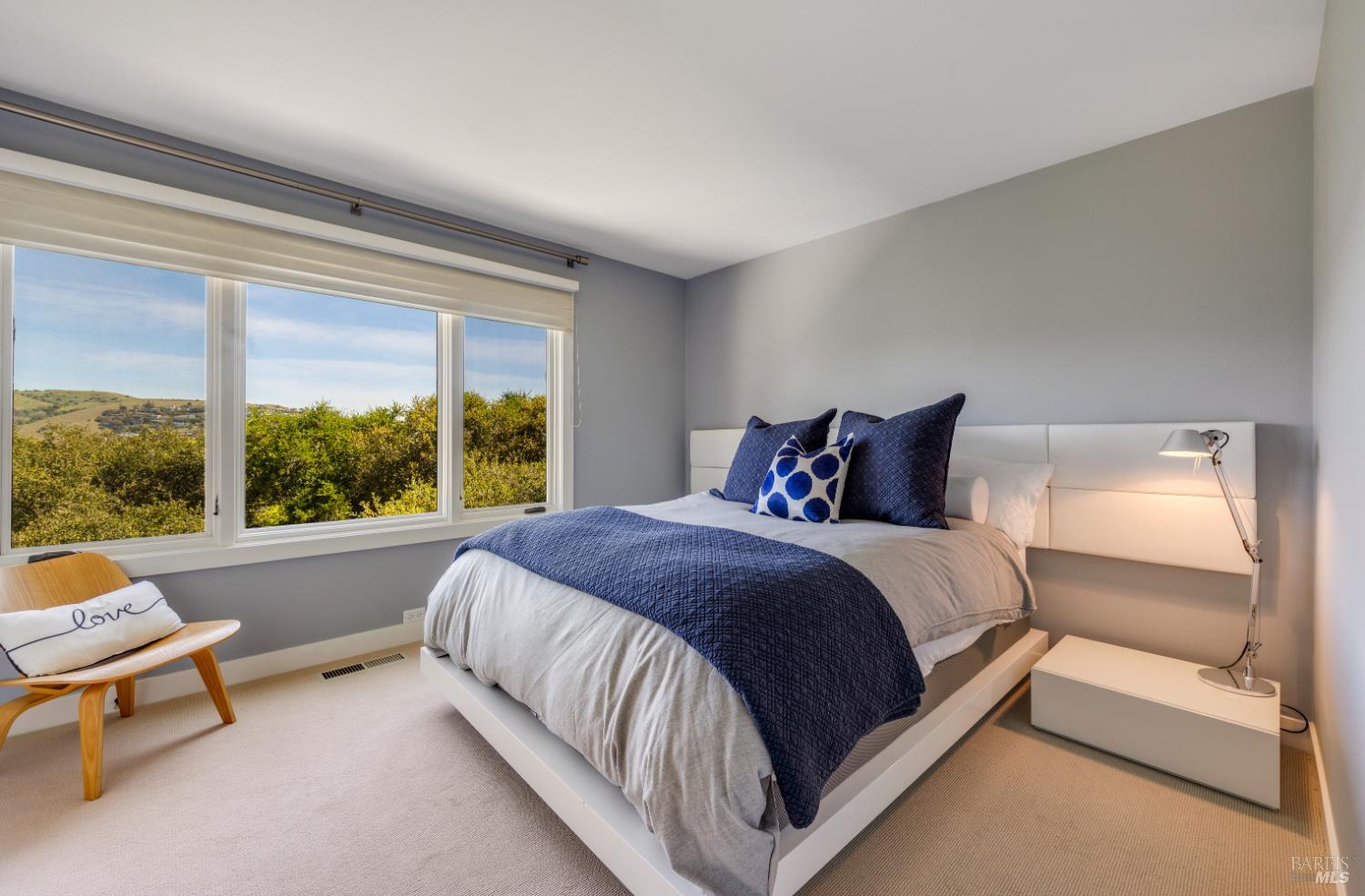 Detail Gallery Image 28 of 52 For 138 Madrona Ave, Belvedere,  CA 94920 - 4 Beds | 3/1 Baths