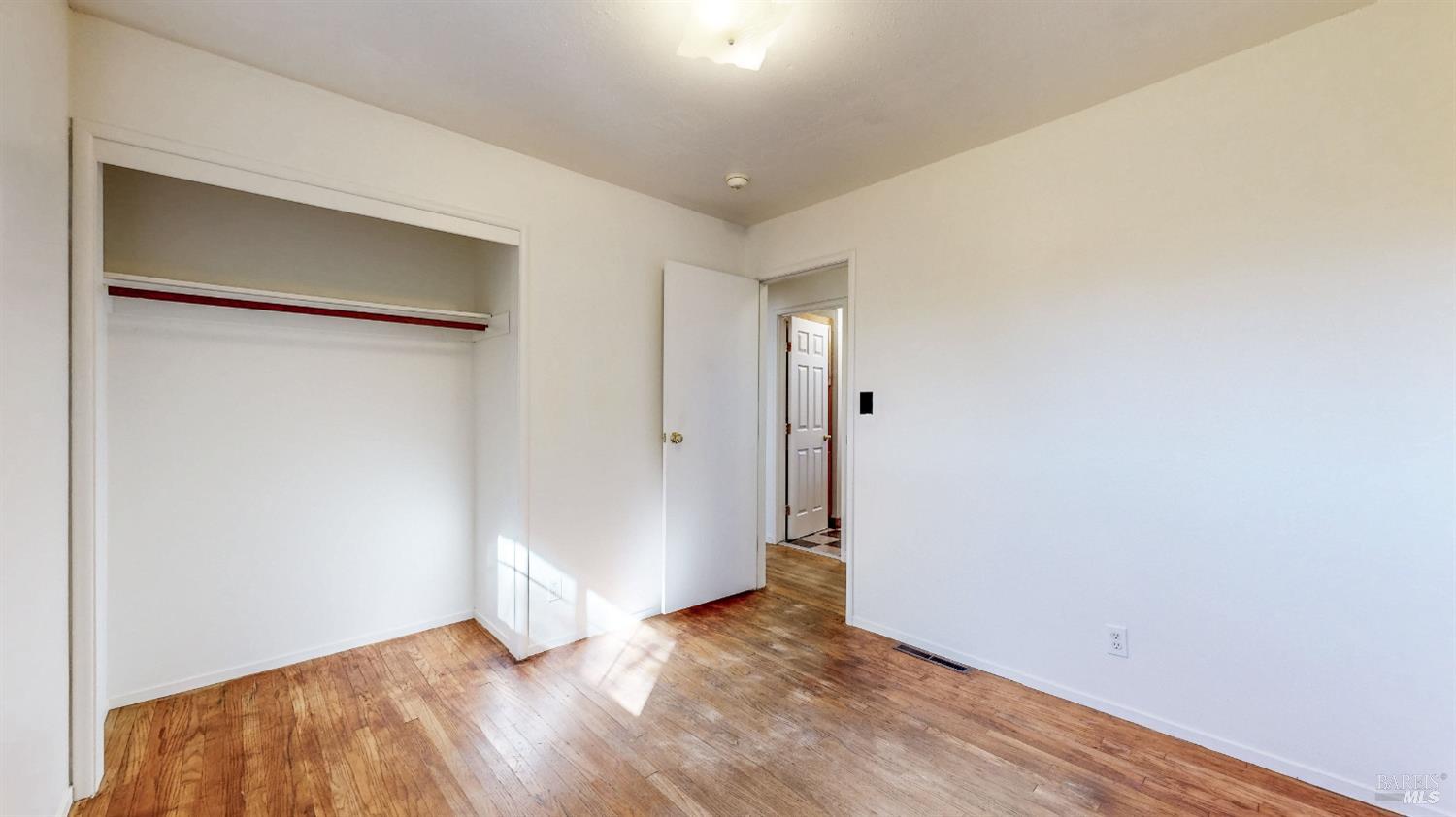 Detail Gallery Image 19 of 34 For 4872 Canyon Dr, Santa Rosa,  CA 95409 - 4 Beds | 2 Baths