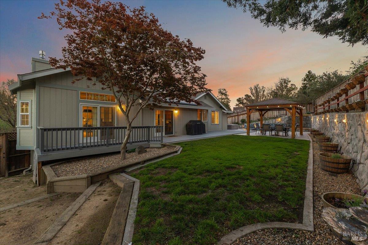 Detail Gallery Image 49 of 58 For 6081 Malcom Ln, Penngrove,  CA 94951 - 3 Beds | 2/1 Baths