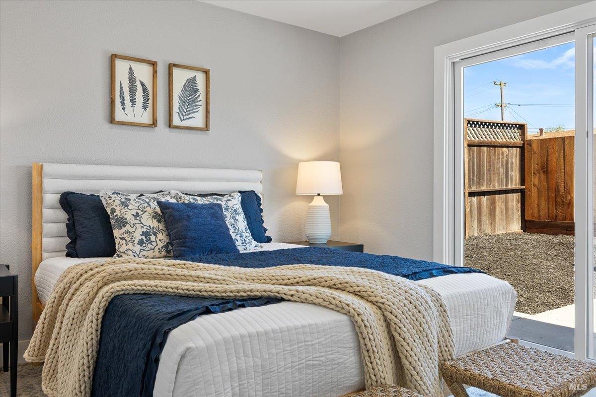 Detail Gallery Image 25 of 37 For 1622 Weaverly Dr, Petaluma,  CA 94954 - 3 Beds | 3 Baths