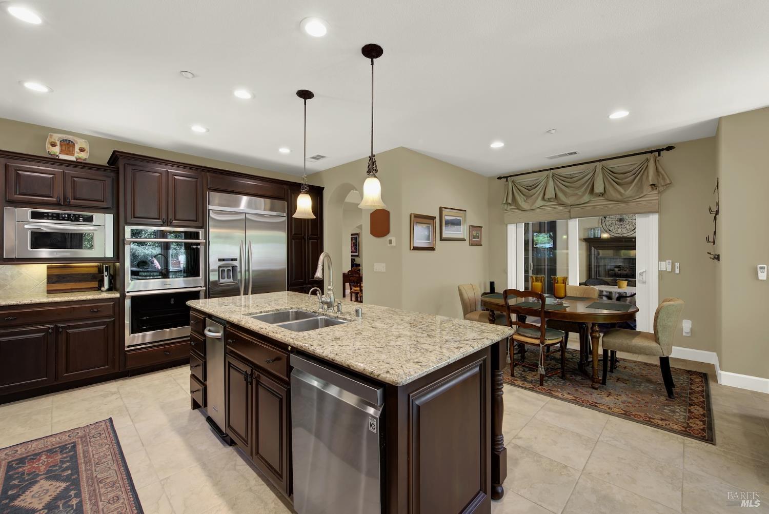 Detail Gallery Image 24 of 82 For 3413 Black Mountain Ct, Fairfield,  CA 94534 - 4 Beds | 2/1 Baths