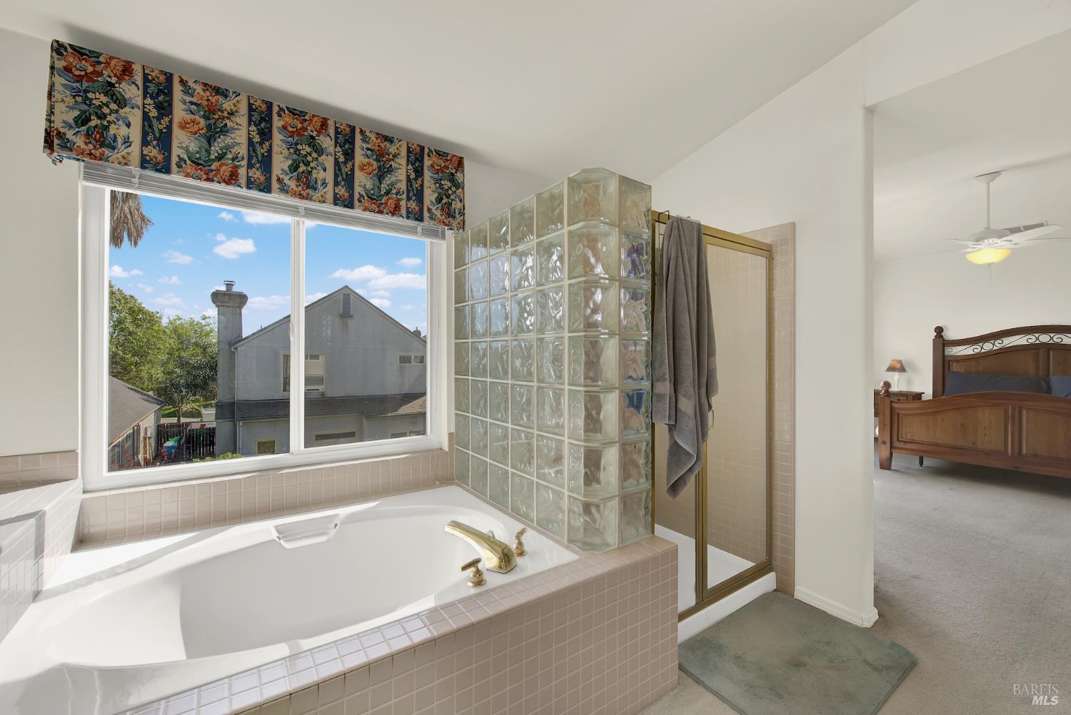 Detail Gallery Image 58 of 75 For 150 Deerglen Cir, Vacaville,  CA 95687 - 5 Beds | 3 Baths