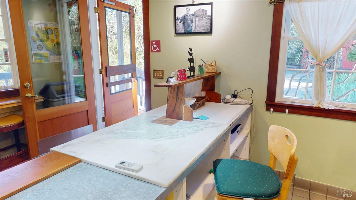 Detail Gallery Image 19 of 59 For 380 Bohemian Hwy, Freestone,  CA 95472 - 2 Beds | 2 Baths