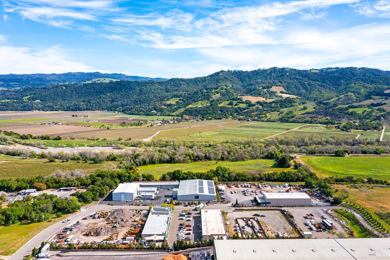 Detail Gallery Image 46 of 59 For 595 Santana Dr #D,  Cloverdale,  CA 95425 - – Beds | – Baths