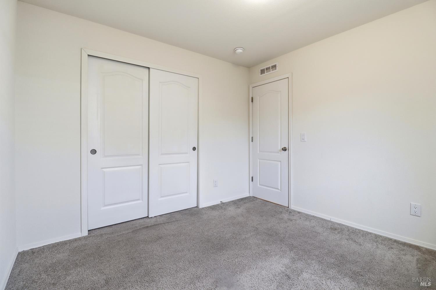 Detail Gallery Image 16 of 23 For 117 Silver Dr, Cotati,  CA 94931 - 2 Beds | 1 Baths