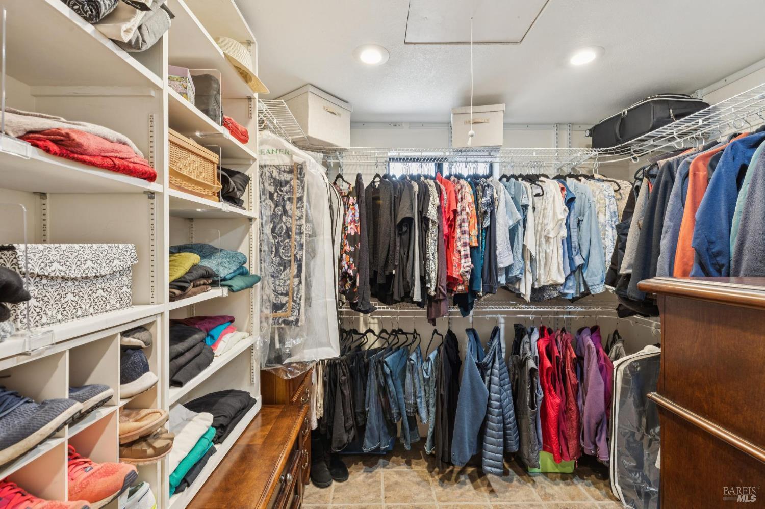 Detail Gallery Image 45 of 98 For 1195 Congress Valley Rd, Napa,  CA 94558 - 4 Beds | 4 Baths