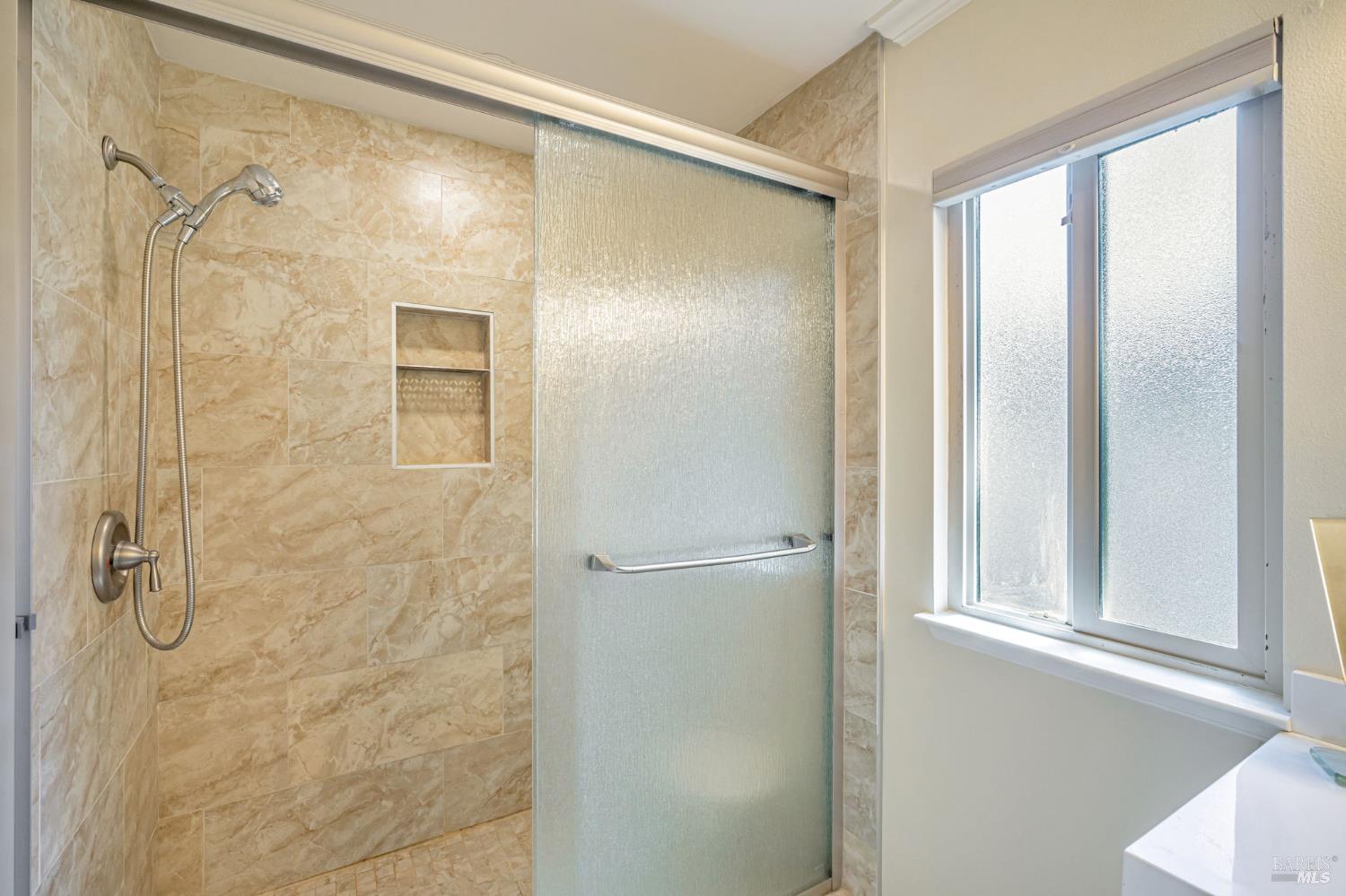 Detail Gallery Image 24 of 36 For 103 Glenoak Ct, Santa Rosa,  CA 95405 - 2 Beds | 2 Baths