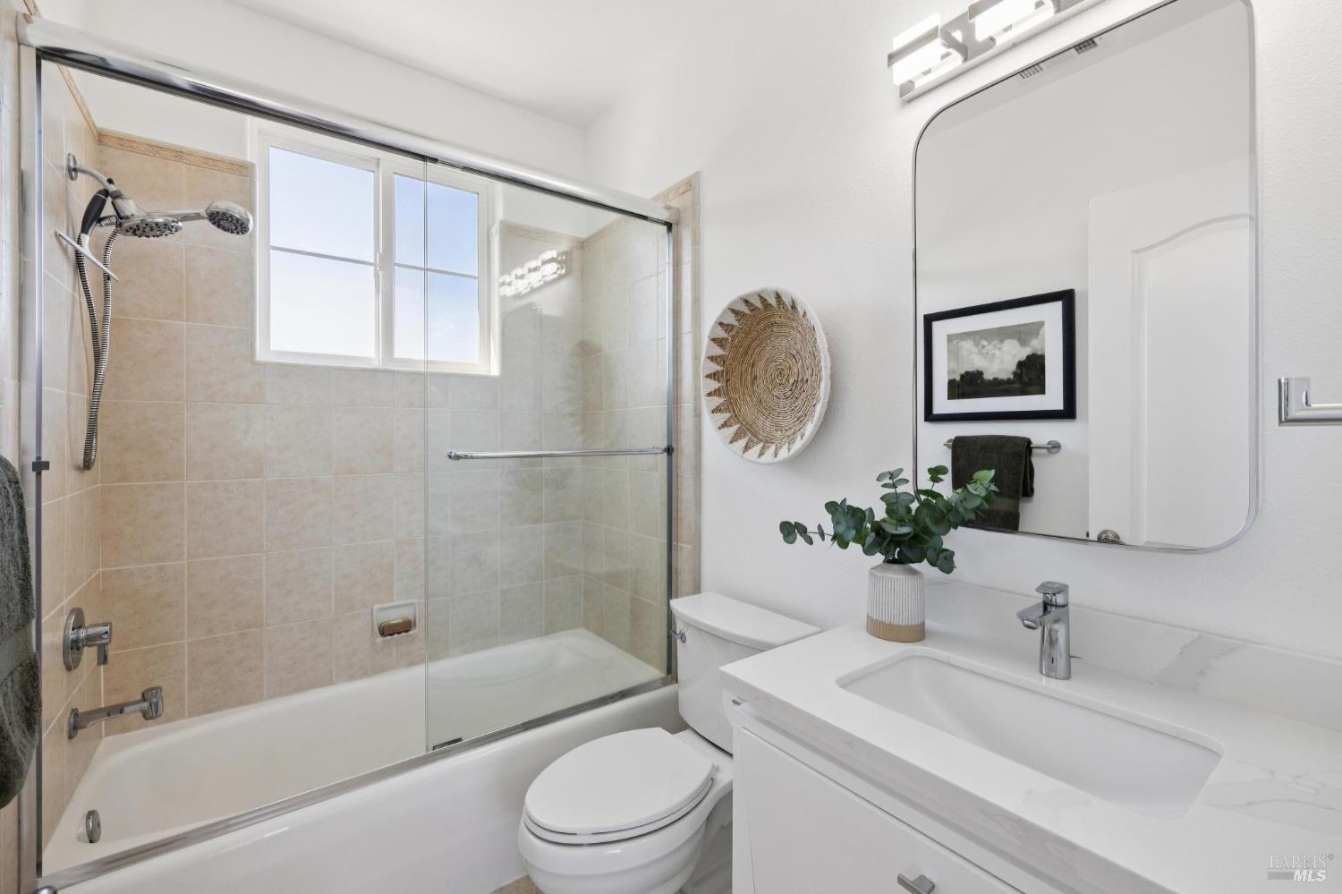 Detail Gallery Image 57 of 99 For 40 Miwok Dr, Novato,  CA 94947 - 5 Beds | 4/1 Baths