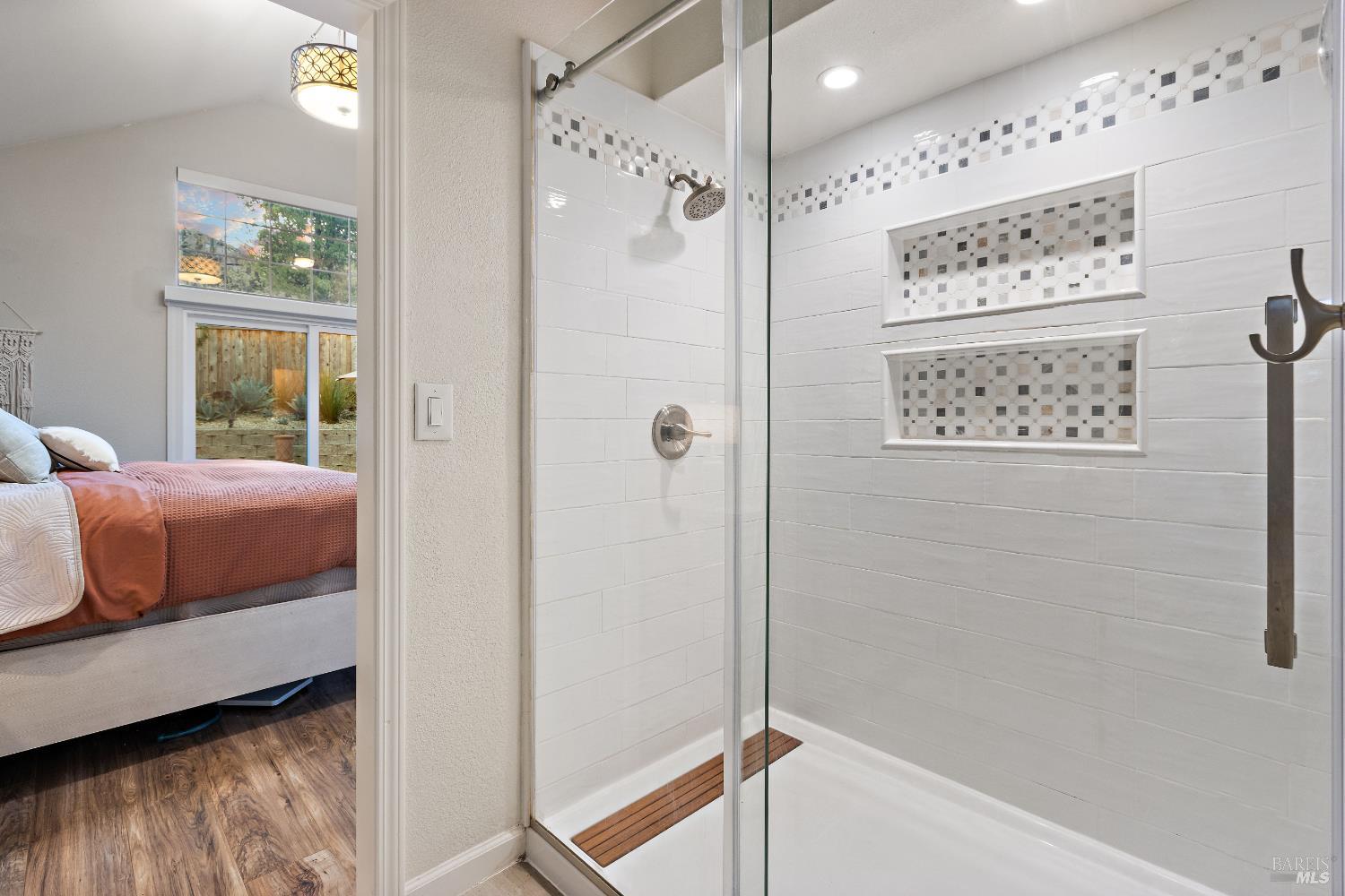 Detail Gallery Image 16 of 40 For 70 Marina Ridge Ct, Vallejo,  CA 94591 - 3 Beds | 2/1 Baths