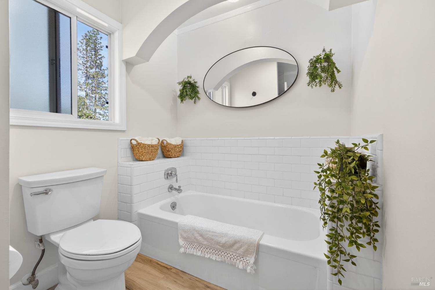 Detail Gallery Image 42 of 82 For 433 San Geronimo Valley Dr, San Geronimo,  CA 94963 - 4 Beds | 2/1 Baths