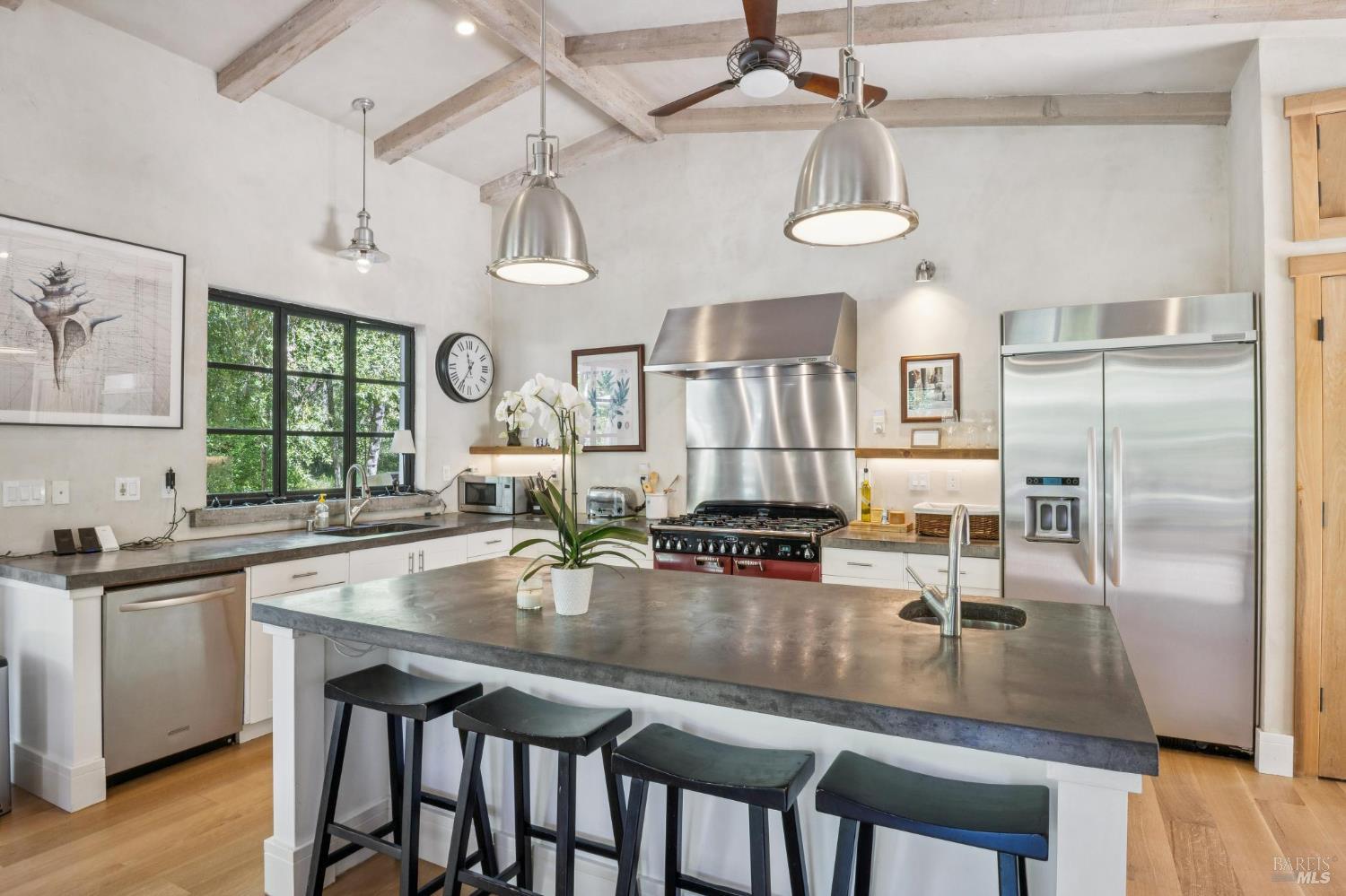 Detail Gallery Image 11 of 48 For 899 Adobe Canyon Rd, Kenwood,  CA 95452 - 2 Beds | 3 Baths