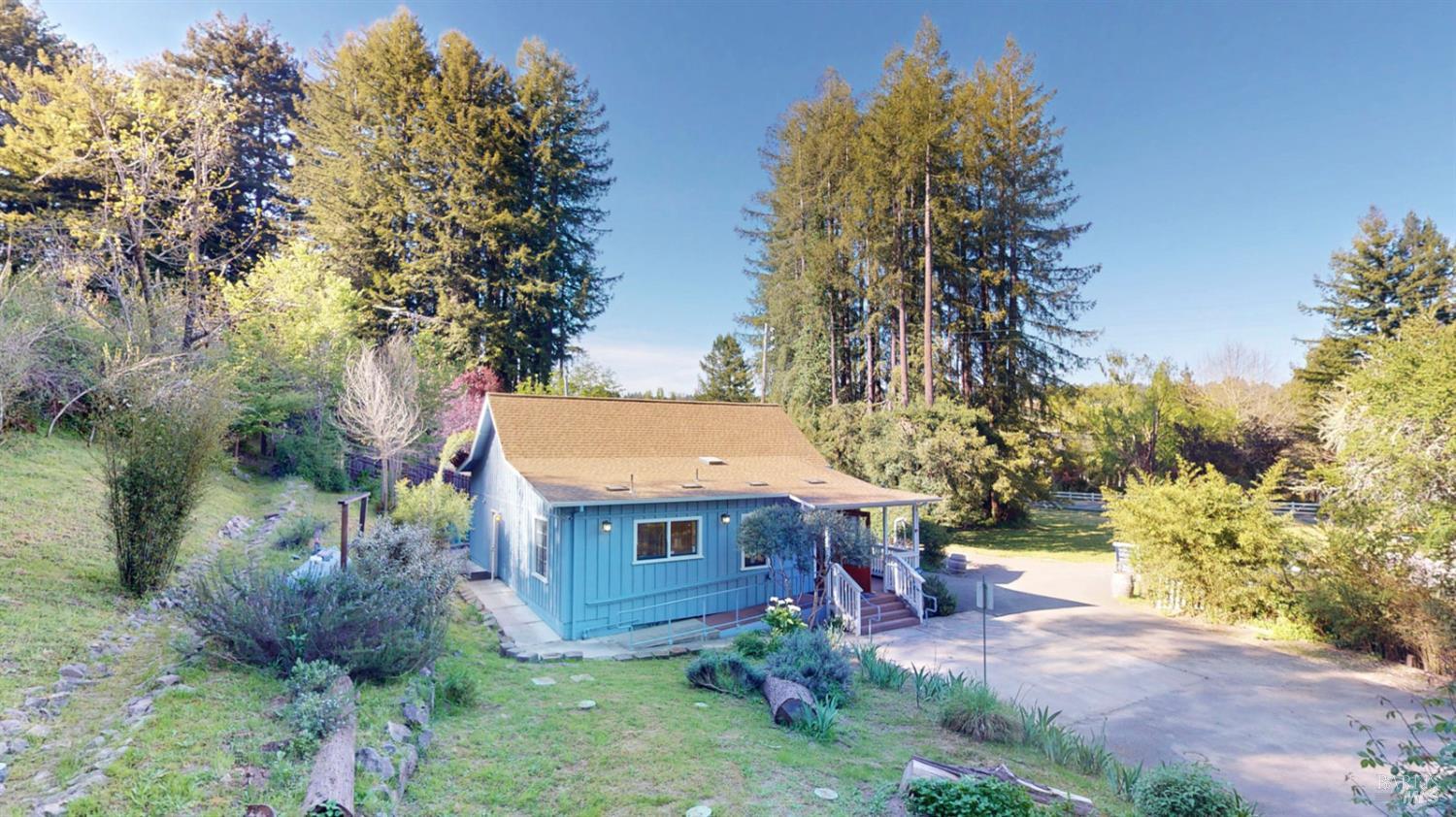 Detail Gallery Image 2 of 59 For 380 Bohemian Hwy, Freestone,  CA 95472 - 2 Beds | 2 Baths