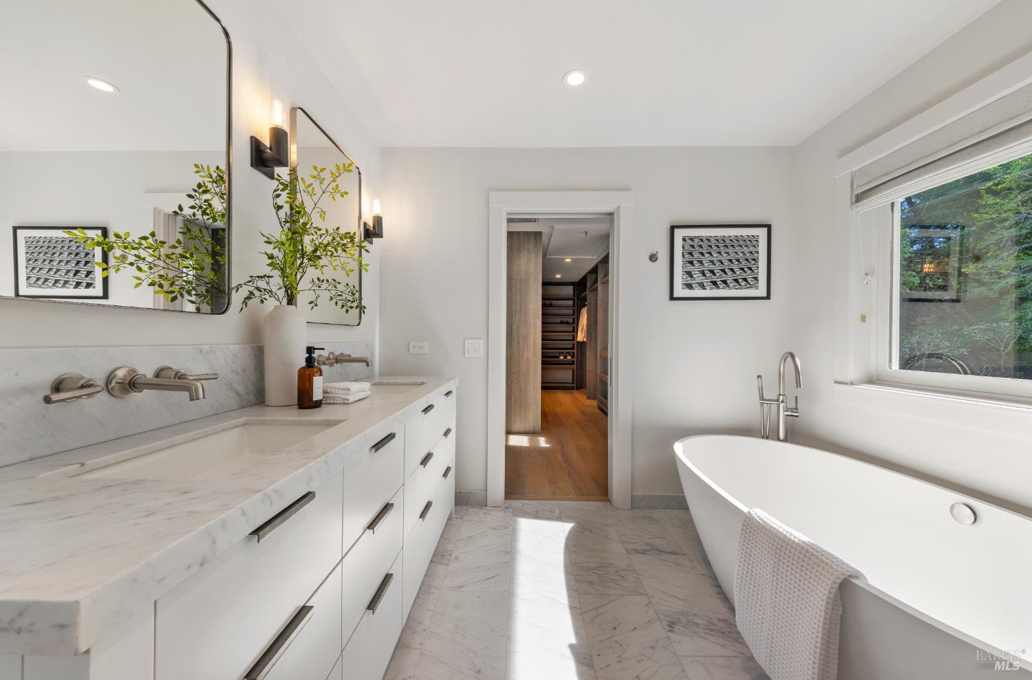 Detail Gallery Image 52 of 97 For 80 Laurel Grove Ave, Ross,  CA 94957 - 5 Beds | 5/1 Baths