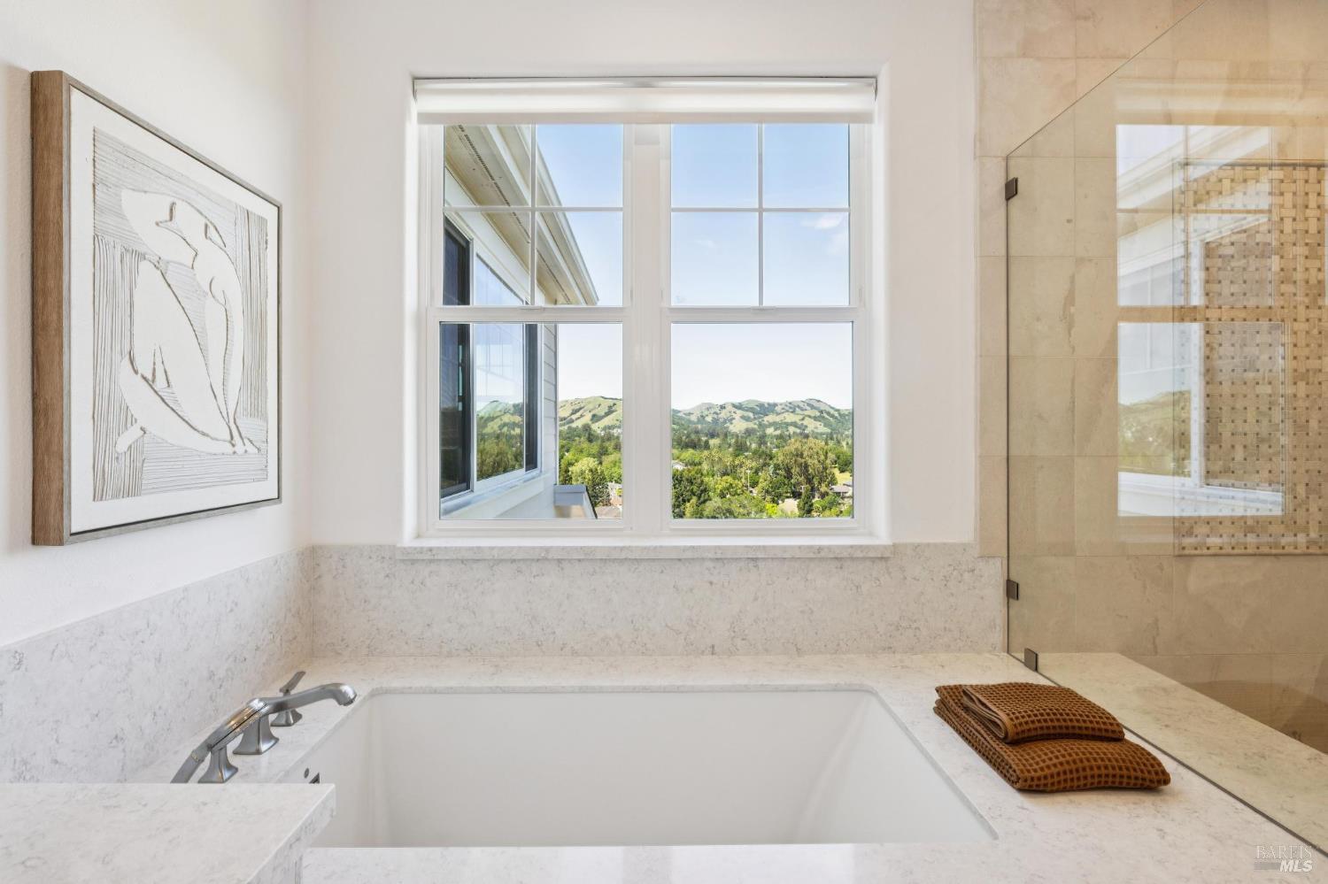 Detail Gallery Image 52 of 99 For 40 Miwok Dr, Novato,  CA 94947 - 5 Beds | 4/1 Baths