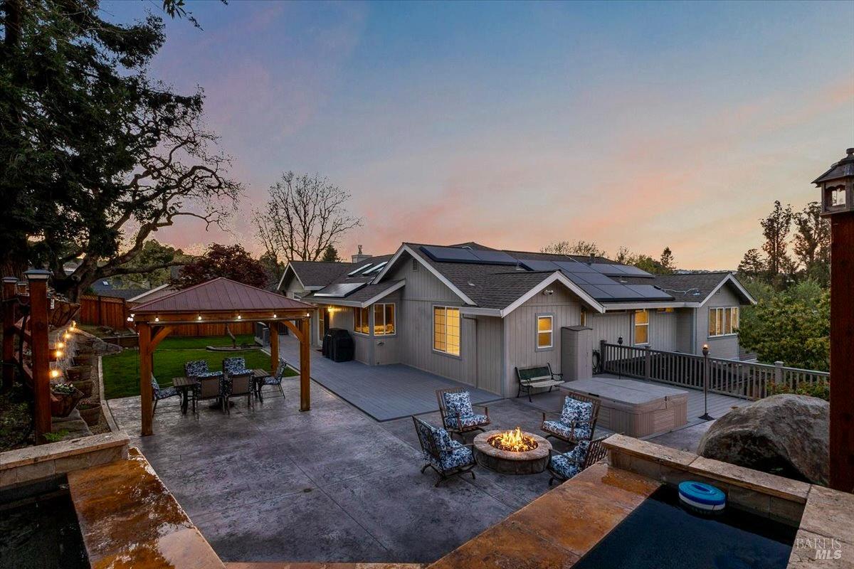 Detail Gallery Image 3 of 58 For 6081 Malcom Ln, Penngrove,  CA 94951 - 3 Beds | 2/1 Baths