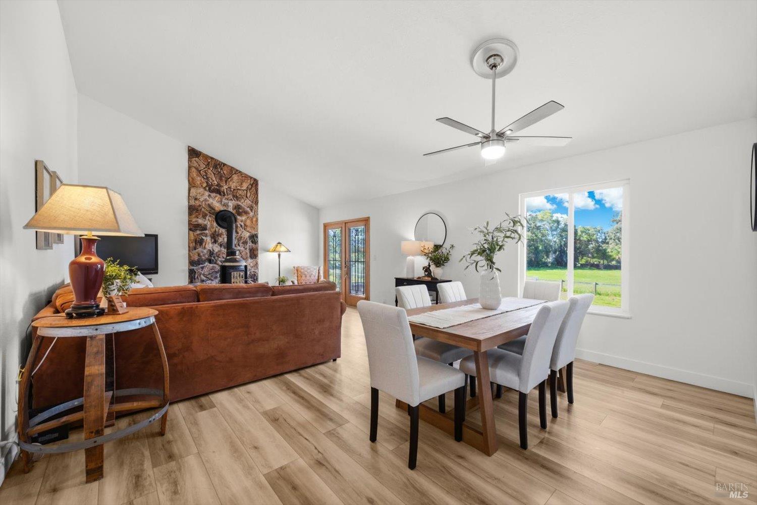 Detail Gallery Image 16 of 99 For 7275 Browns Valley Rd, Vacaville,  CA 95688 - 4 Beds | 2 Baths