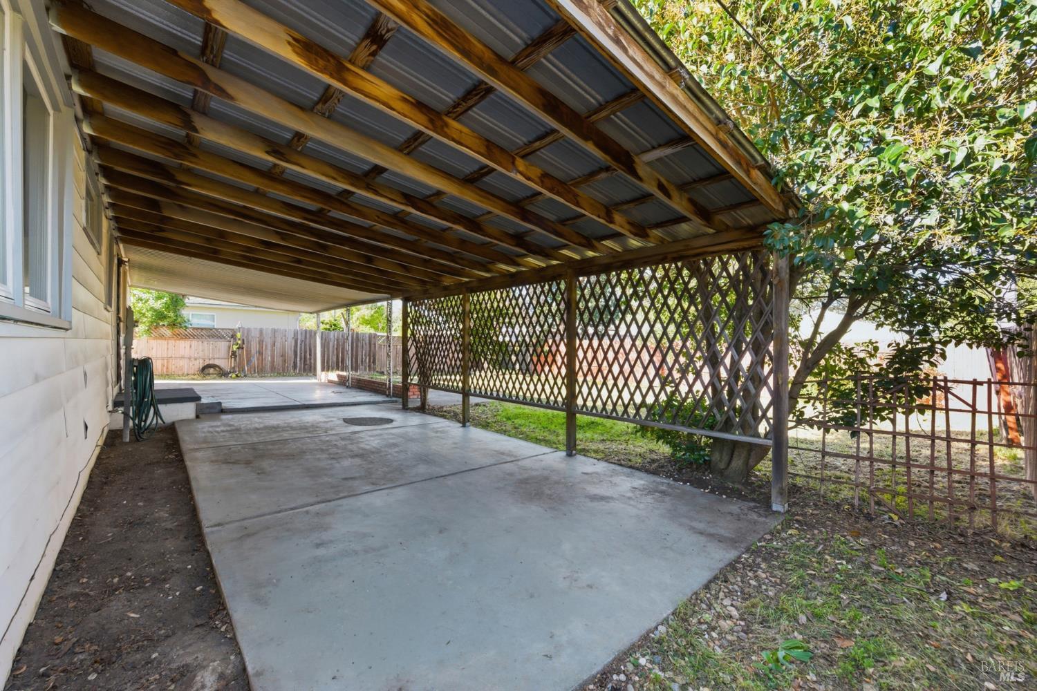 Detail Gallery Image 12 of 16 For 891 Rosewood Ave, Vallejo,  CA 94591 - 3 Beds | 1 Baths