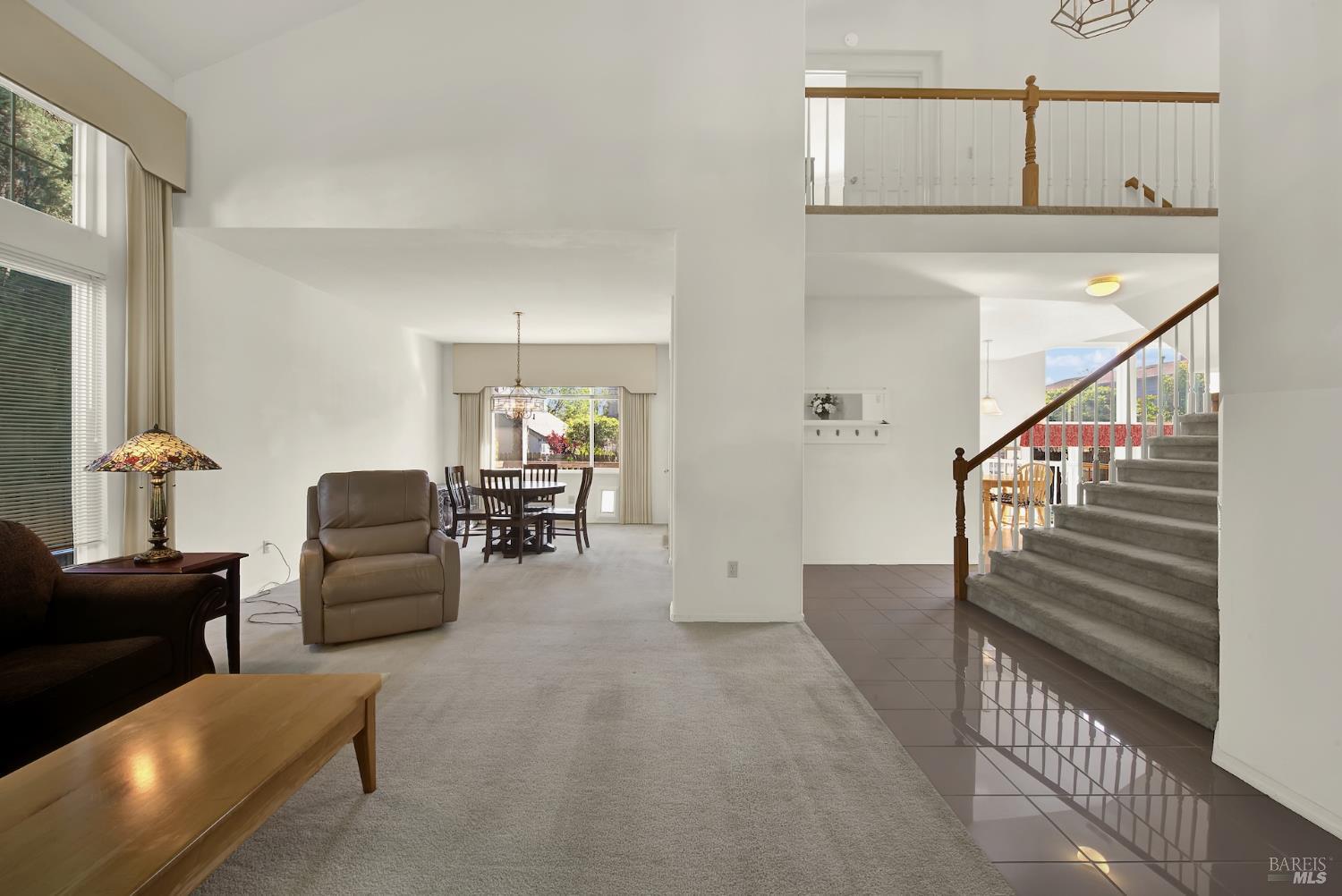 Detail Gallery Image 17 of 75 For 150 Deerglen Cir, Vacaville,  CA 95687 - 5 Beds | 3 Baths