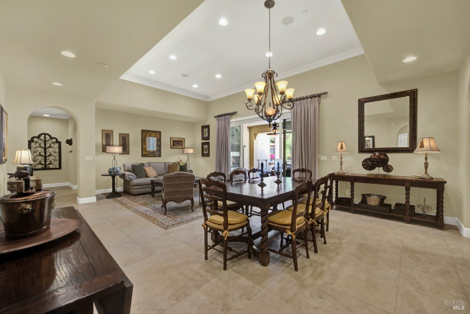 Detail Gallery Image 16 of 82 For 3413 Black Mountain Ct, Fairfield,  CA 94534 - 4 Beds | 2/1 Baths