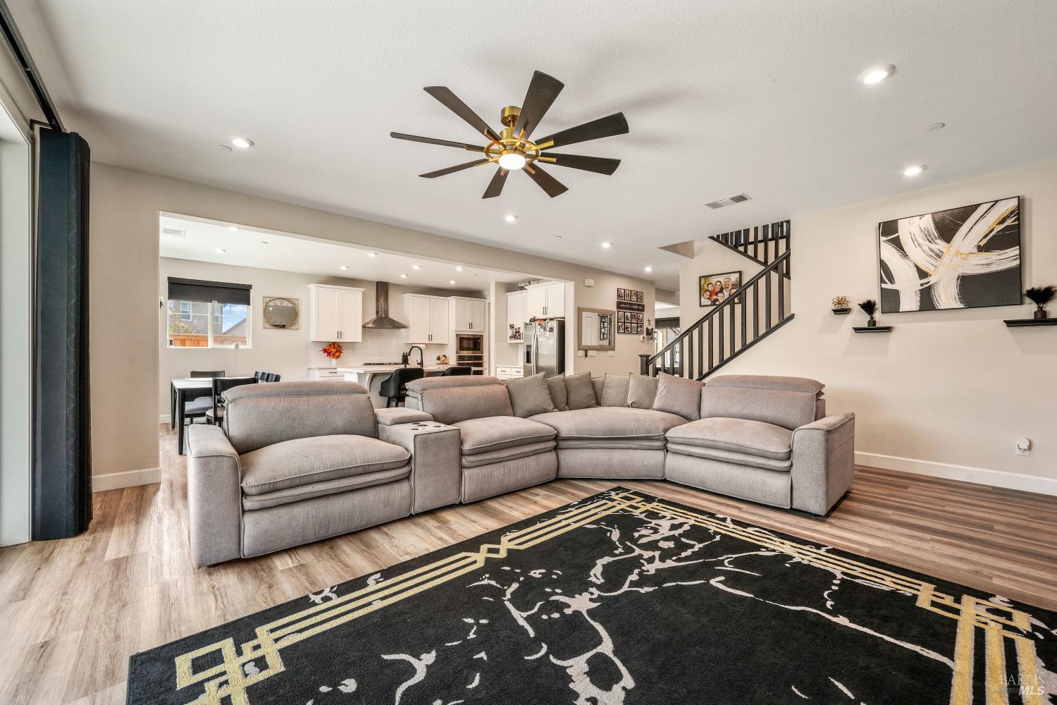 Detail Gallery Image 26 of 65 For 1245 Pacific Pl, Dixon,  CA 95620 - 5 Beds | 4 Baths