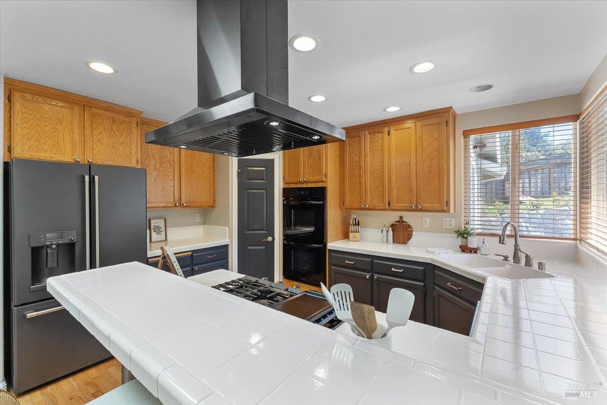 Detail Gallery Image 19 of 58 For 6081 Malcom Ln, Penngrove,  CA 94951 - 3 Beds | 2/1 Baths