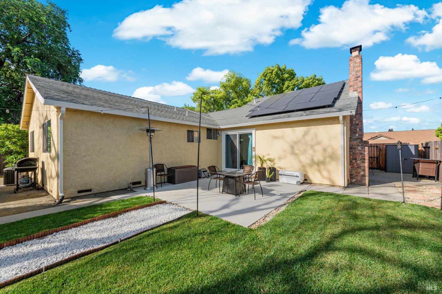 Detail Gallery Image 47 of 76 For 427 Temple Dr, Vacaville,  CA 95687 - 3 Beds | 2 Baths