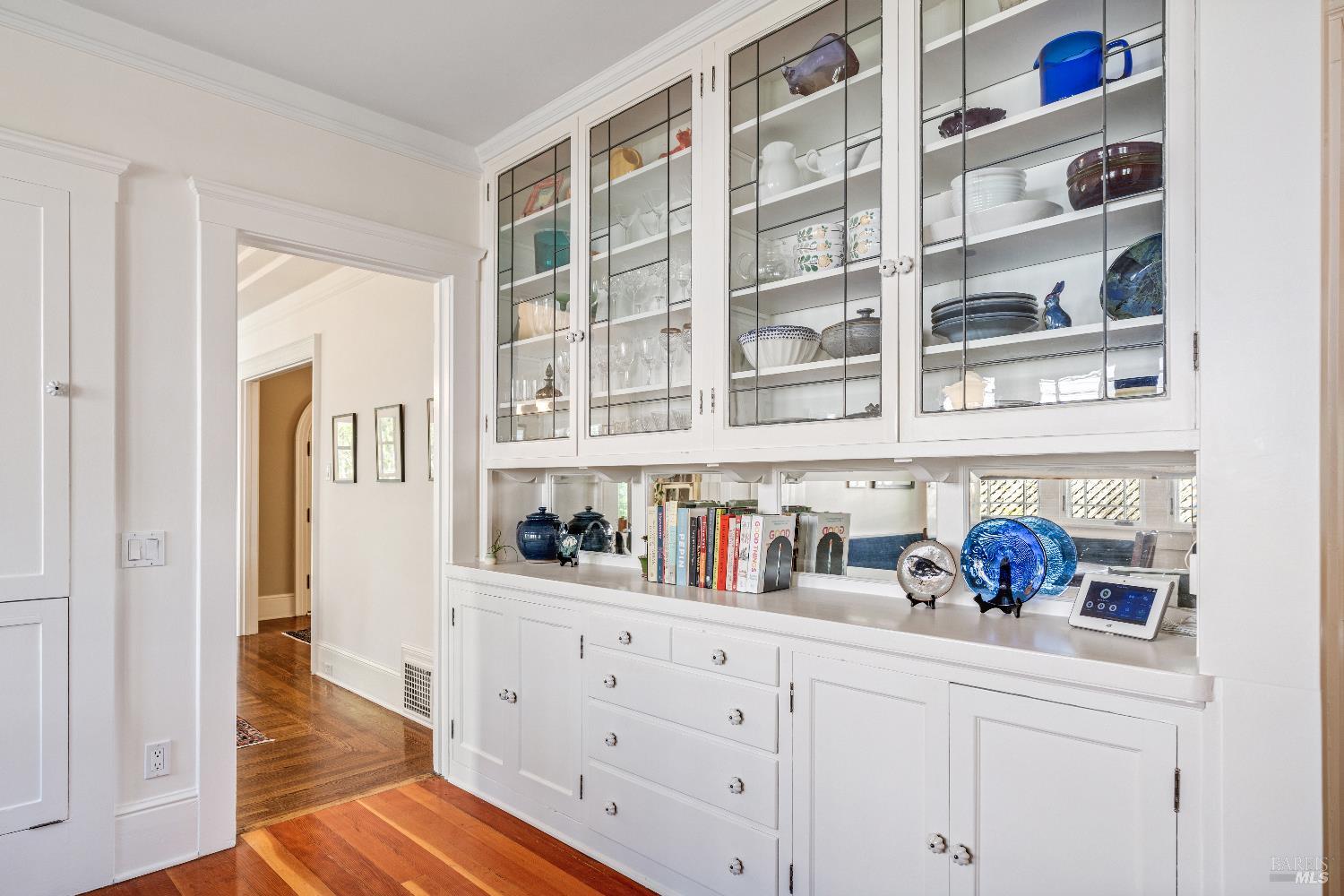 Detail Gallery Image 20 of 41 For 915 St Helena Ave, Santa Rosa,  CA 95404 - 4 Beds | 2/1 Baths