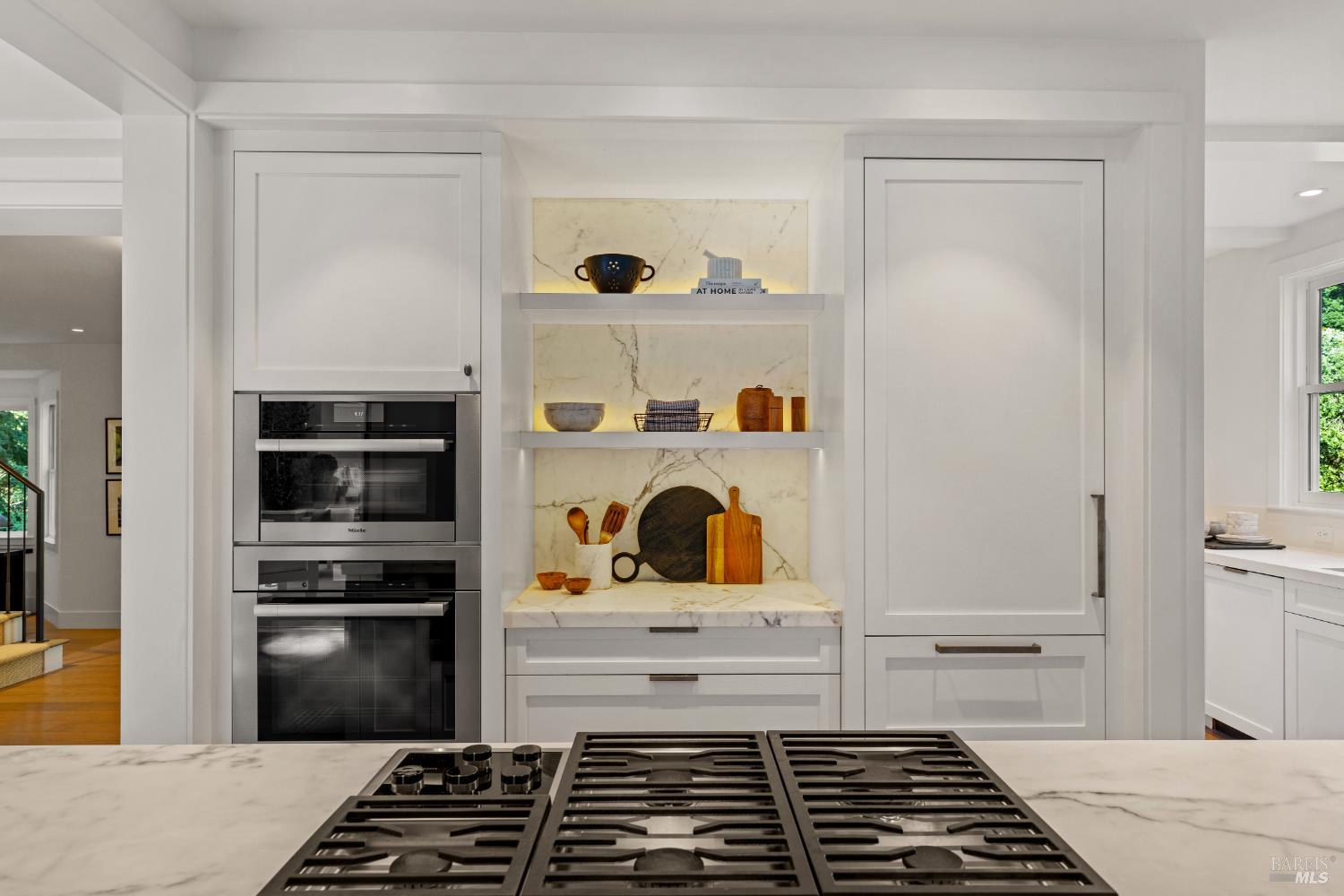 Detail Gallery Image 31 of 97 For 80 Laurel Grove Ave, Ross,  CA 94957 - 5 Beds | 5/1 Baths