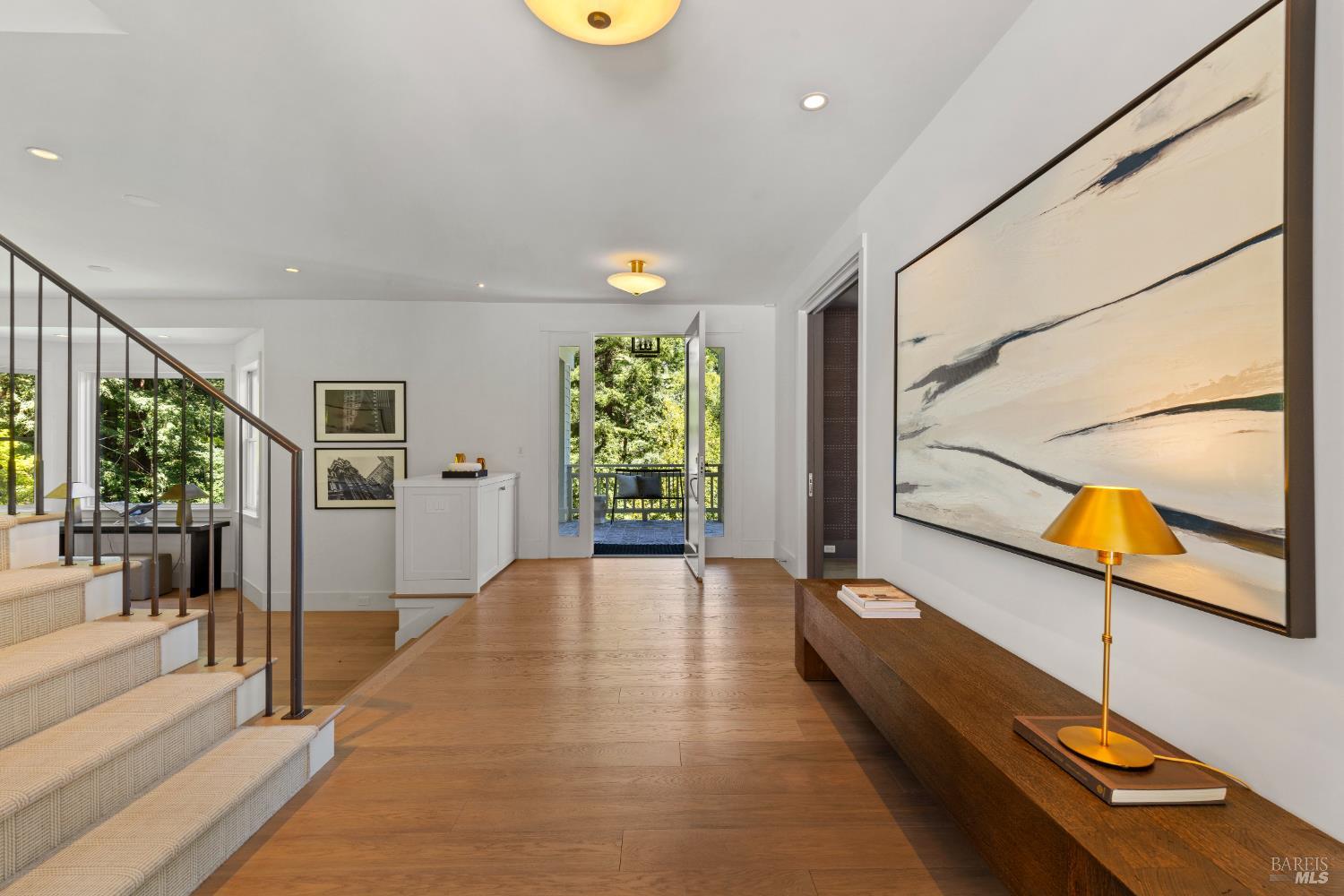 Detail Gallery Image 8 of 97 For 80 Laurel Grove Ave, Ross,  CA 94957 - 5 Beds | 5/1 Baths