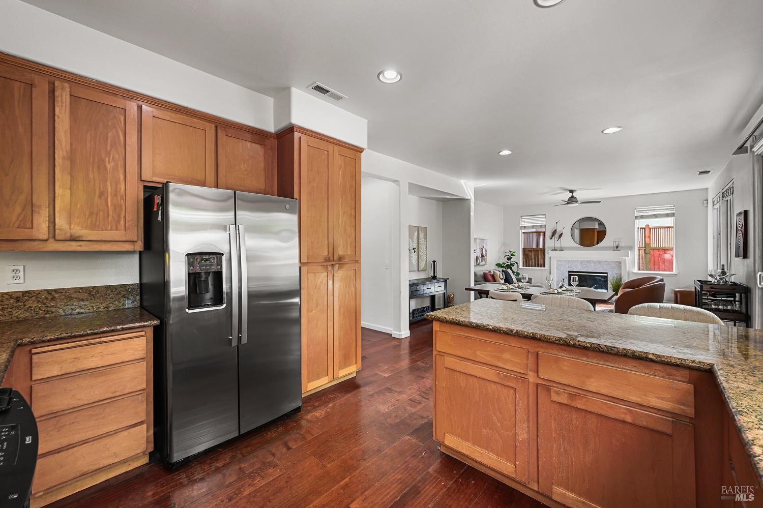 Detail Gallery Image 24 of 51 For 2824 Elk Ln, Santa Rosa,  CA 95407 - 4 Beds | 2/1 Baths