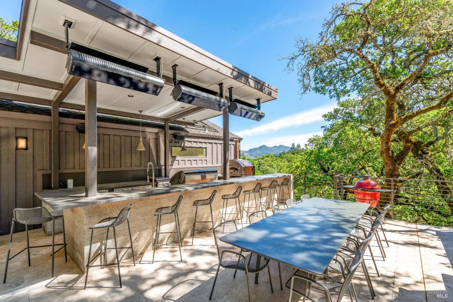 Detail Gallery Image 29 of 53 For 807 Wild Oak Dr, Santa Rosa,  CA 95409 - 3 Beds | 3/1 Baths