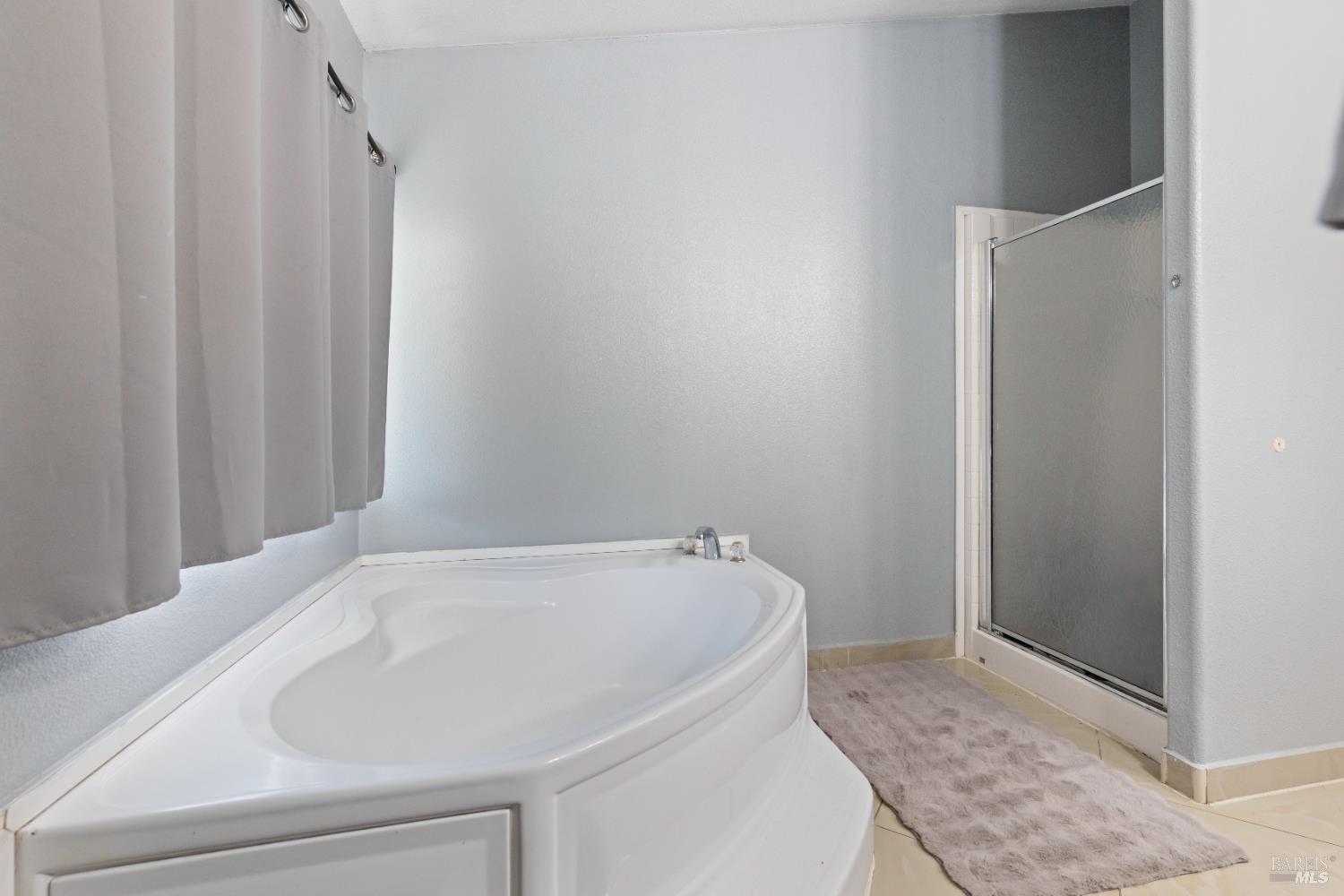 Detail Gallery Image 27 of 34 For 3900 N State St 1, Ukiah,  CA 95482 - 3 Beds | 2 Baths