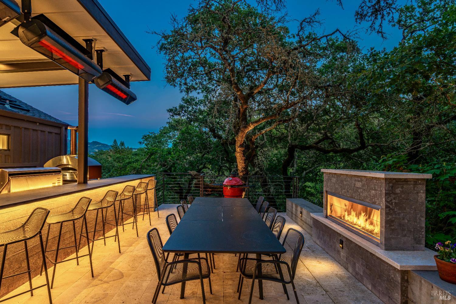 Detail Gallery Image 39 of 53 For 807 Wild Oak Dr, Santa Rosa,  CA 95409 - 3 Beds | 3/1 Baths