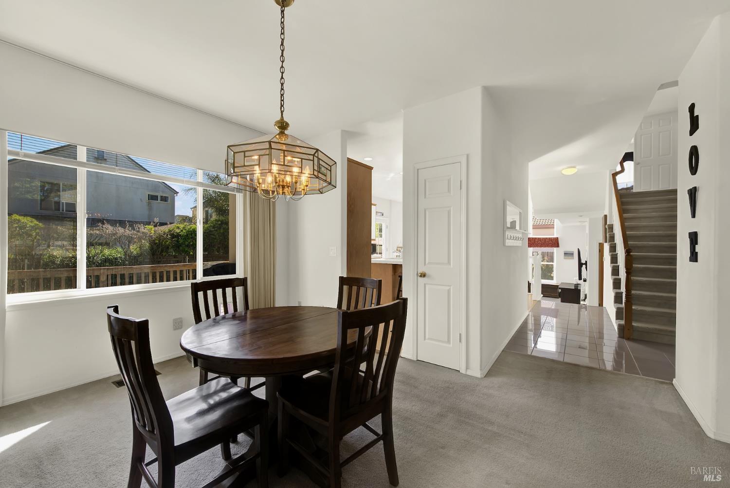 Detail Gallery Image 23 of 75 For 150 Deerglen Cir, Vacaville,  CA 95687 - 5 Beds | 3 Baths