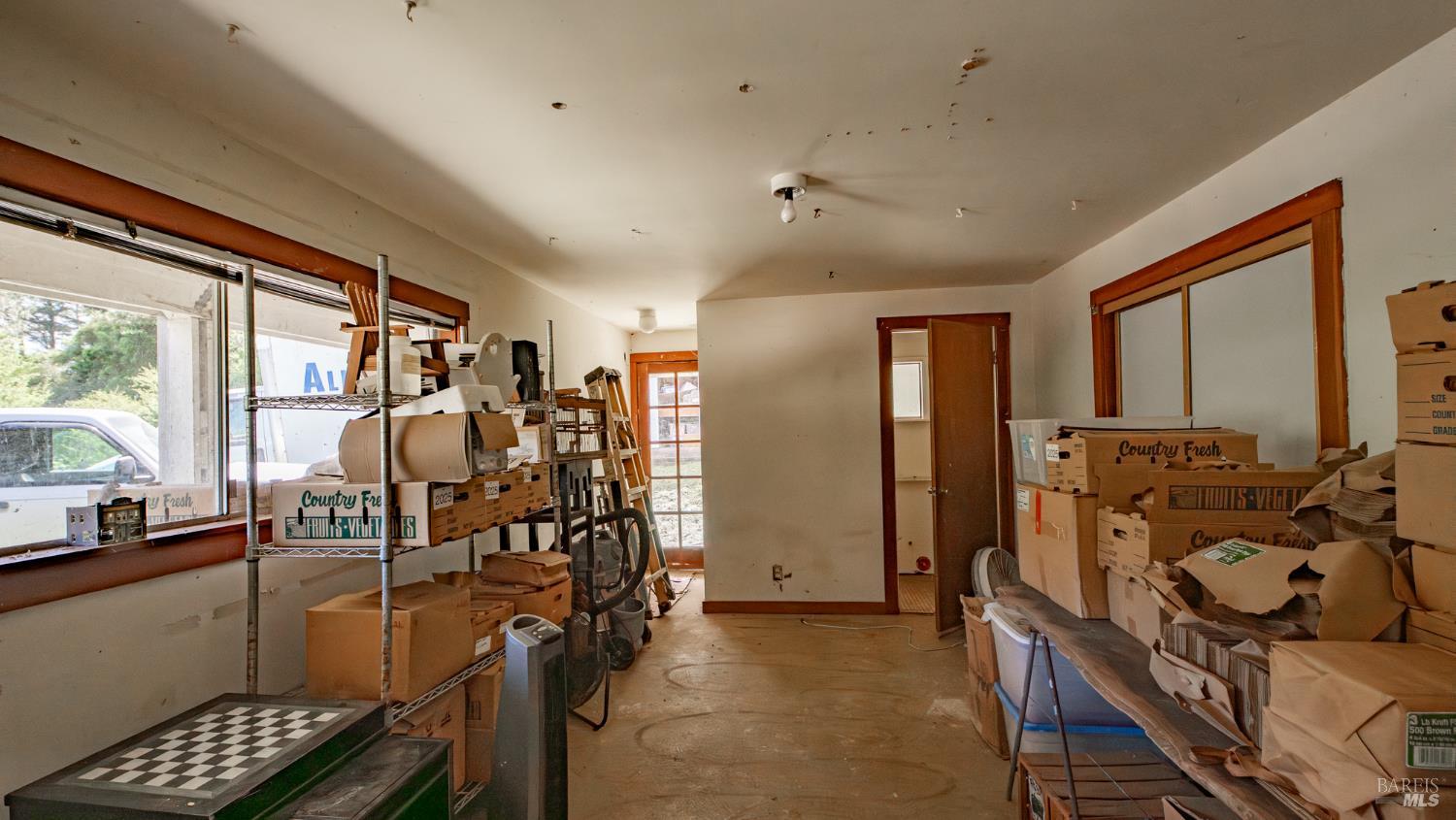 Detail Gallery Image 37 of 43 For 1 Alamo Way, Lagunitas,  CA 94938 - 2 Beds | 2 Baths