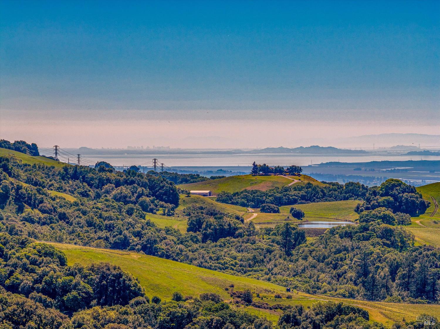 Detail Gallery Image 4 of 99 For 6048 Hyland Way, Penngrove,  CA 94951 - – Beds | – Baths