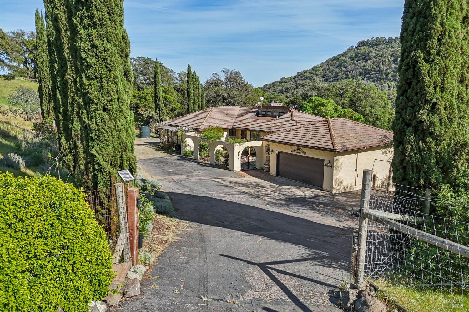 Detail Gallery Image 75 of 96 For 4084 Atlas Peak Rd, Napa,  CA 94558 - 5 Beds | 3/1 Baths