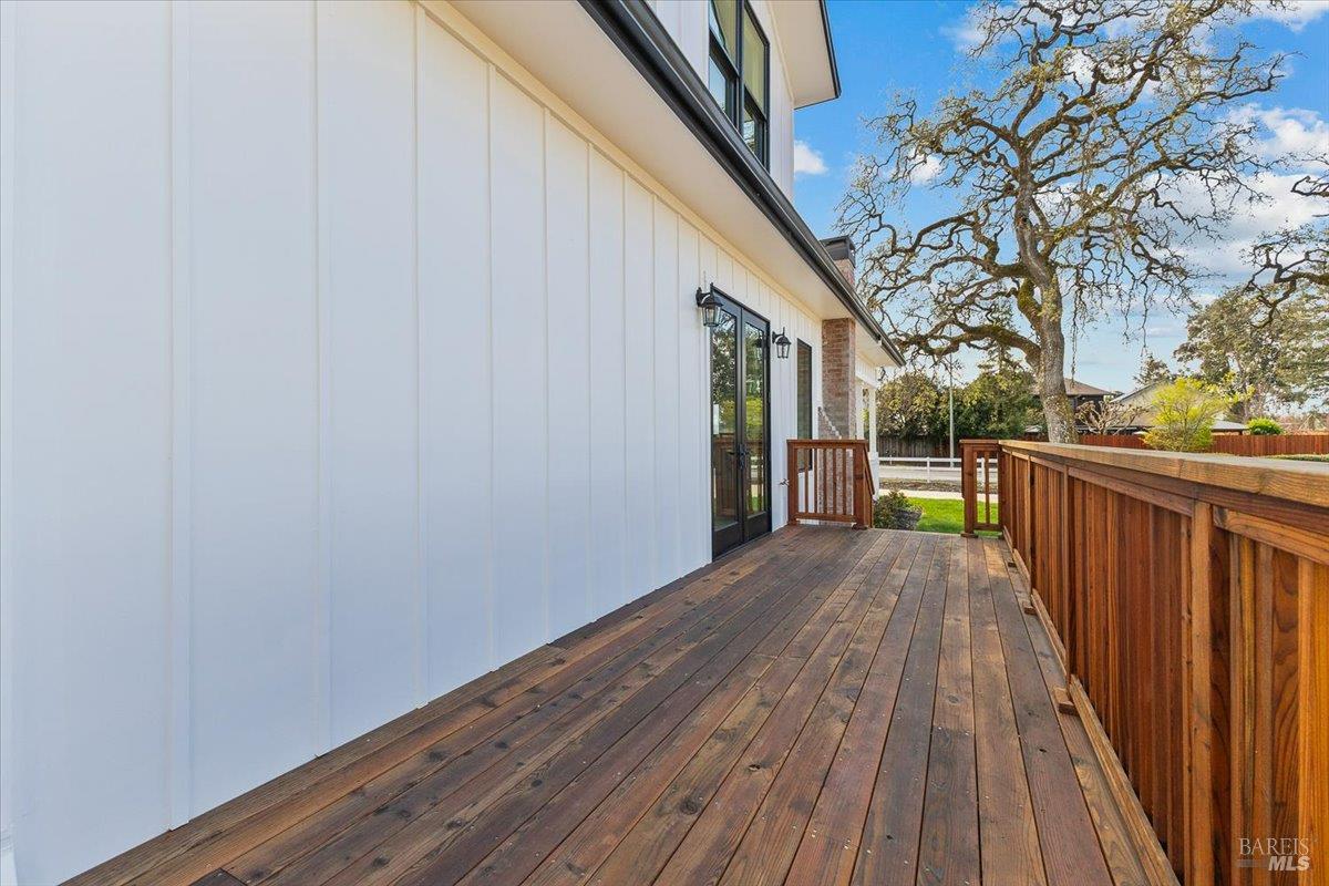 Detail Gallery Image 40 of 74 For 127 Pleasant Ave, Santa Rosa,  CA 95403 - 4 Beds | 4 Baths