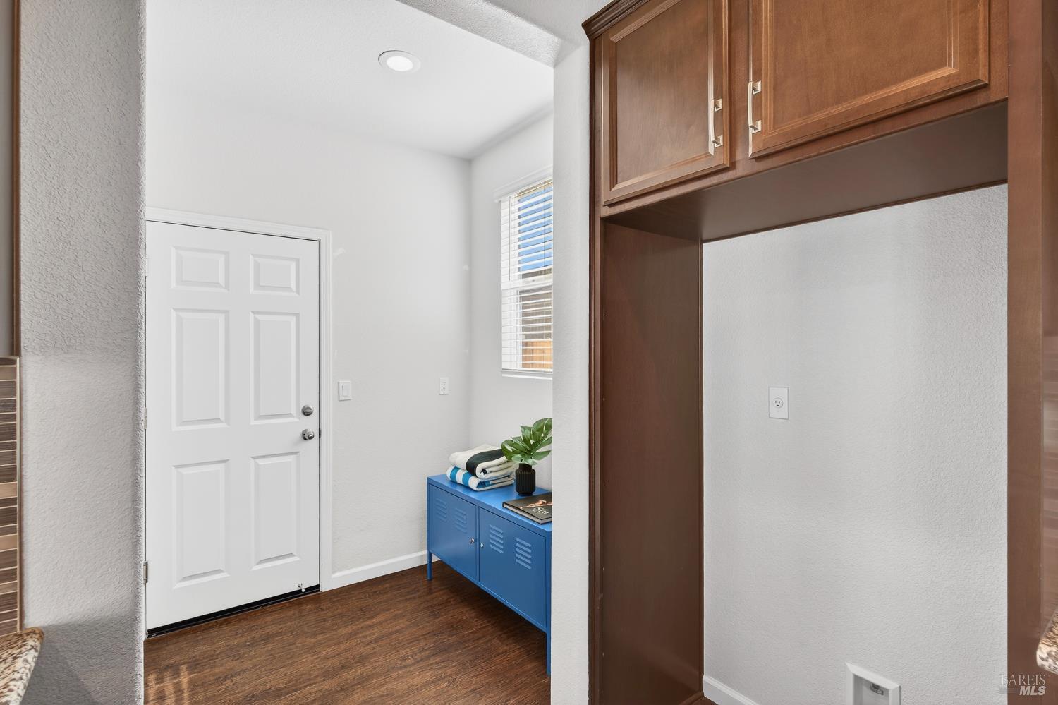 Detail Gallery Image 25 of 75 For 1535 Arlington Ct, Dixon,  CA 95620 - 4 Beds | 2/1 Baths