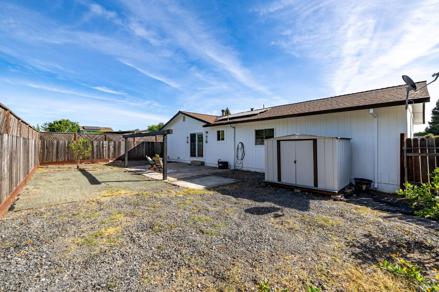 Detail Gallery Image 26 of 34 For 9865 Sunray Pl, Windsor,  CA 95492 - 3 Beds | 1/1 Baths