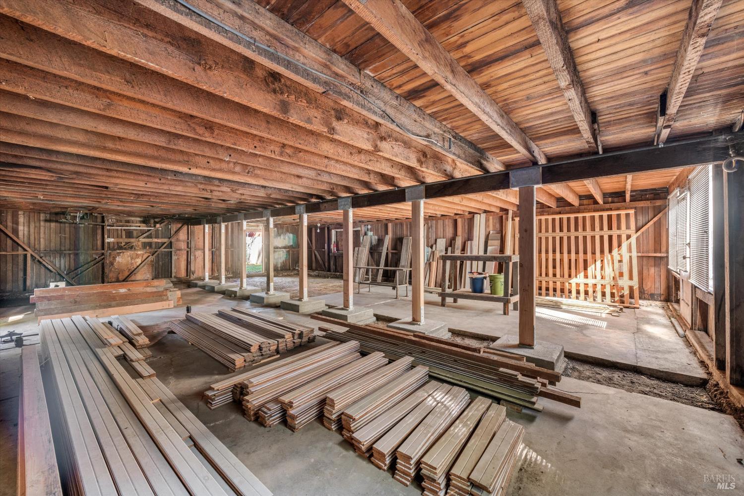 Detail Gallery Image 19 of 32 For 611 Petaluma Blvd, Petaluma,  CA 94952 - 2 Beds | 1 Baths