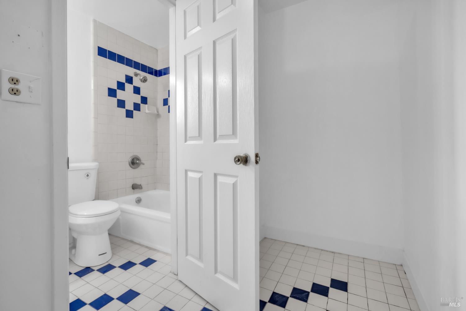 Detail Gallery Image 19 of 36 For 514 Montezuma St, Rio Vista,  CA 94571 - 2 Beds | 2 Baths