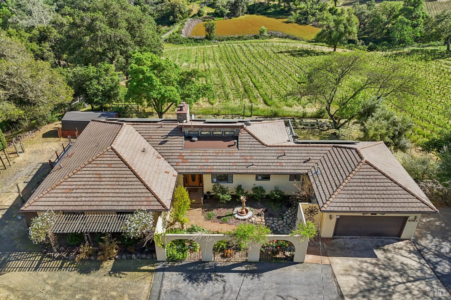 Detail Gallery Image 2 of 96 For 4084 Atlas Peak Rd, Napa,  CA 94558 - 5 Beds | 3/1 Baths