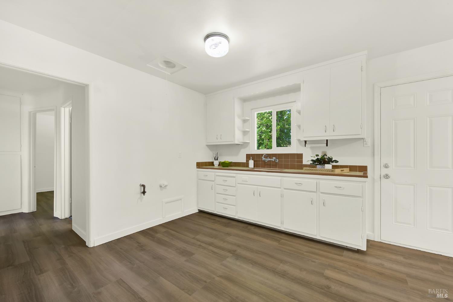 Detail Gallery Image 19 of 60 For 219 Hamilton Dr, Fairfield,  CA 94533 - 2 Beds | 1 Baths