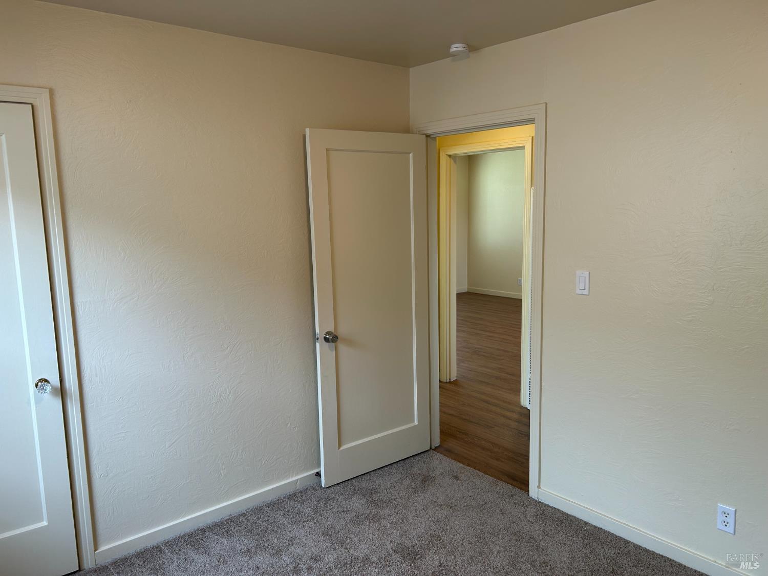 Detail Gallery Image 8 of 17 For 901 Humboldt St, Vallejo,  CA 94591 - 2 Beds | 2 Baths