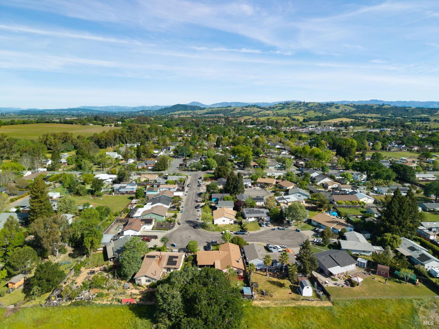 Detail Gallery Image 34 of 34 For 9865 Sunray Pl, Windsor,  CA 95492 - 3 Beds | 1/1 Baths